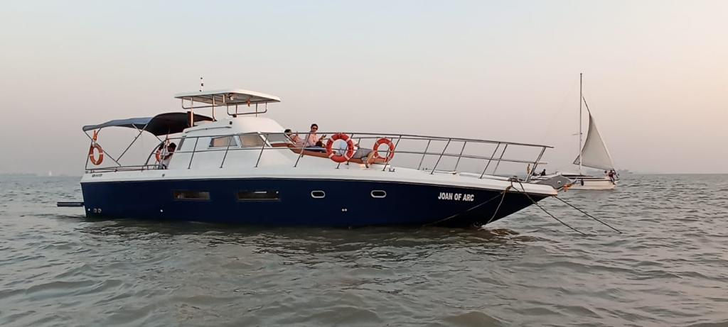 Yacht Image